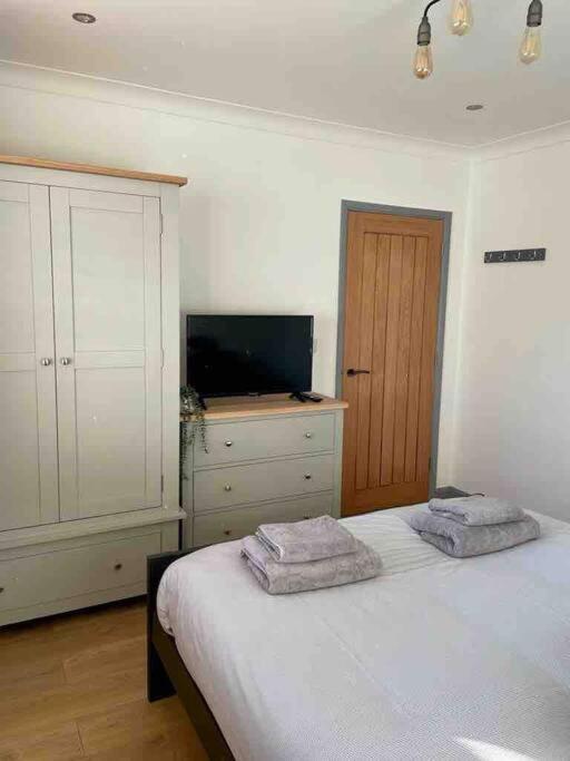 Holiday home Modern Coastal 2 Bedroom To Relax And Unwind